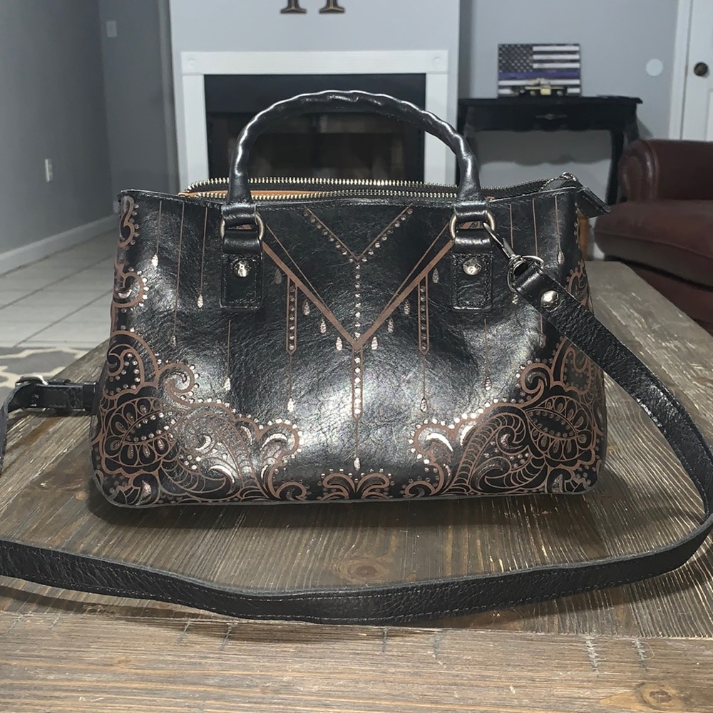 Patricia Nash 100% leather handbag